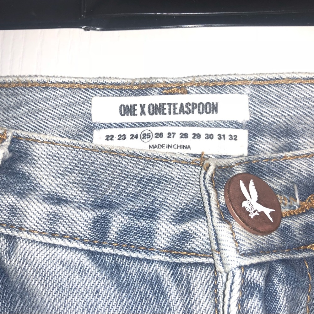 One Teaspoon Ripped Jeans - Picture 3 of 4